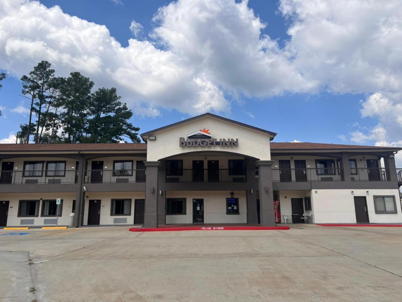 Budget Inn By Oyo San Augustine Exterior photo